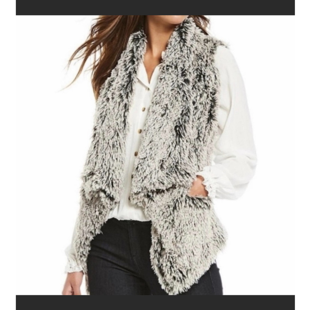 Democracy Faux Fur Vest XS